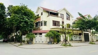 Bán Biệt Thự Mỹ Đình 1:DT 143M2, Lô góc, 2 mặt tiền, 4Tầng, Gía 41 Tỷ 