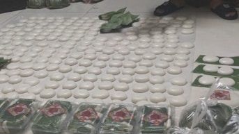 cần tuyển người phụ làm bánh nuôi ăn ở tại gia đình