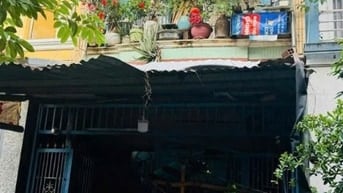 Nhà KDC Him Lam, 03 Tầng, DT 4,5x17m.