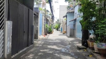hẻm 5m Nguyễn Hữu Tiến , Tây Thạnh 4x26, cấp 4 cũ . giá : 7,6 tỷ 