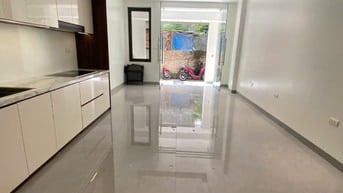 BÁN NHÀ ngõ 99 Định Công Hạ, Hoàng Mai, 45m2x tầng có THANG MÁY
