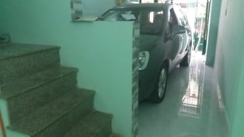 Nhà chính chủ, xe 7 chỗ đậu nhà, 3 PN, an ninh