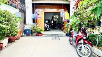  Bán nhà đường oto thông - sân đậu oto Q.2 - TP THỦ ĐỨC