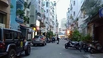 Bán nhà phố đường Cộng Hòa Quận Tân Bình,sat ben Sieu Thị lotte mart