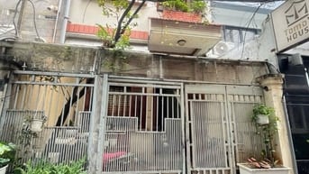 Cần bán căn nhà rẻ địa chỉ 393 Hai Bà Trưng, phường Võ Thị Sáu, Quận 3