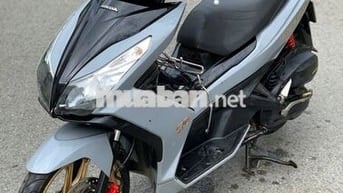 Air Blade 125 mắt cú đời 2015, Biển số 60.