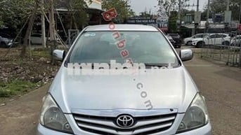 Toyota Innova 2012 số sàn