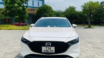 Mazda 3 2020 1.5L Luxury - 80000 km