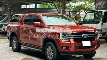 Ford Ranger XLS 2.0L 4x2 AT 2023 - Màu đỏ