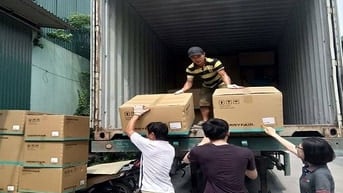 Tuyển gấp nhân viên Lái Xe, Bốc Xếp kho, sức khoẻ tốt, đầy đủ chế độ 