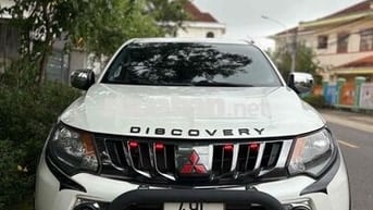 Mitsubishi Triton 2017 4x2 AT - Nhập Thái .