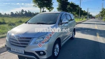 Toyota Innova 2.0E 2014