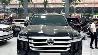 Bán Toyota Land Cruiser LC300, sản xuất 2025. siêu lướt mới 99,99%