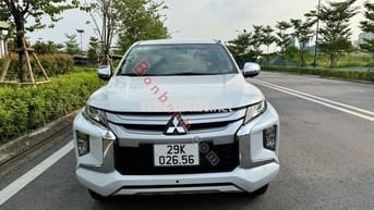 Mitsubishi triton 4x2AT 2022