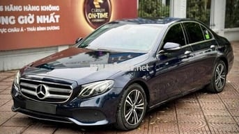 Mercedes Benz E Class 2020 E180 - 50000 km