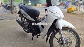 Honda wave 110 bstp đk 2017. Zin chính chủ .