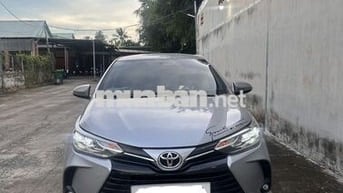 Bán xe Vios 2022 G nhà đi rất ít