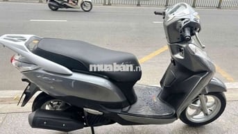 Honda lead FI 2015 mới 90% biển số thành phố