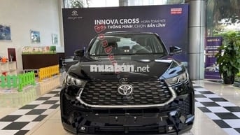 Toyota Innova Cross 2.0V 2025