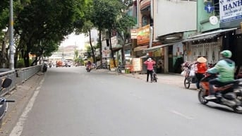 NHÀ BÁN 2 MẶT TIỀN TRƯỚC SAU LÊ TUẤN MẬU DT(4X25)GIÁ 15 TỶ 