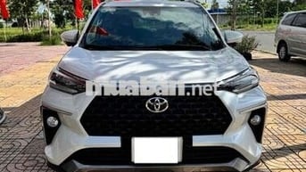 Toyota Veloz Cross Top 2025 - 3800 km 6XX