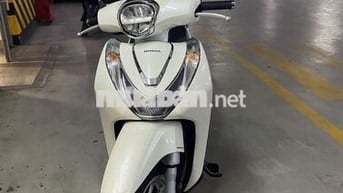 Bán xe Sh mode màu trắng mới còn dán nilon