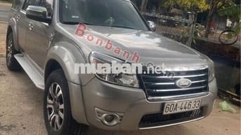 Ford Everest 2.5L 4x2 MT 2011