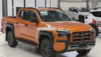 Mitsubishi Triton GLX 2025.