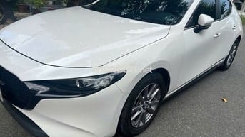 Mazda 3 2022 1.5L Luxury - 49000 km