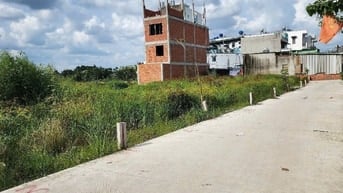 2.9 TỶ SỞ HỮU LÔ ĐẤT ĐẸP HẺM XE HƠI,NGAY TRƯỜNG HỌC TÔ NGỌC VÂN