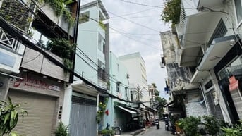 6PN MTKD bàn cờ LẠC LONG QUÂN gần Chợ Hoa , Công Viên Đầm Sen