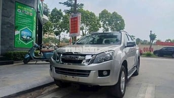 Bán Isuzu Dmax 3.0AT 4x4 sx2016 xe đẹp lỗi tặng xe