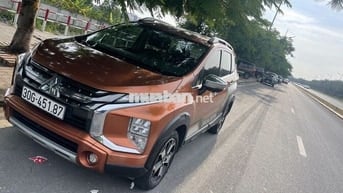 Mitsubishi Xpander Cross 2020 AT - 100000 km