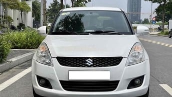 Suzuki Swift 2015 1.4 AT -