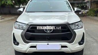 Toyota Hilux 2021 4x2 AT, full lịch sử, vay 70%