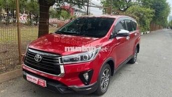 Toyota Innova Venturer 2.0 AT 2021 - 700 Triệu