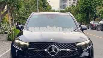 Mercedes Benz GLC 300 2023