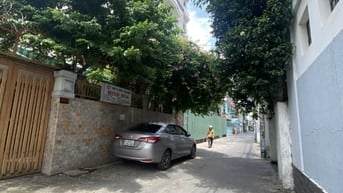 Cần bán gấp nhà HXH đường Phan Đăng Lưu nối dài, phường Gia Định.