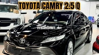 Toyota Camry 2019 2.5Q - 52000 km | Form mới