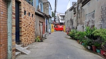 BÁN GẤP NHÀ GẦN CHỢ TÂN HƯƠNG 