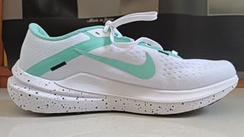 Giày Nike Winflo 10 xách tay Mỹ về mới 100% 