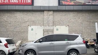 Bán xe Innova 2.0 e 2018 chính chủ nguyên bản