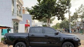 Toyota Hilux 2021 AT - nguyên zin bao test hãng