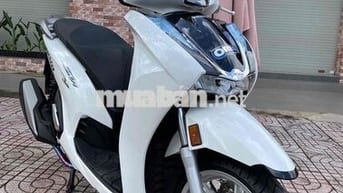 Cần bán Honda Sh350i trắng 2023 chính chủ
