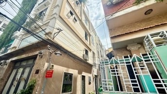 ⭐️Nhà 3 Lầu hẻm Phan Đình Phùng, P15, Q.Phú Nhuận, vào ở ngay