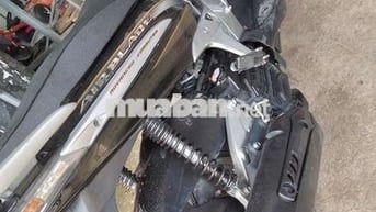 Nhà dư xe bán lại