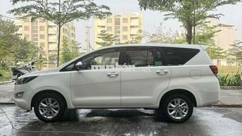 Toyota Innova 2018 2.0G - 100000 km