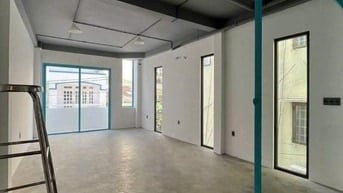 Cho thuê lầu 1 căn nhà trong hẻm ô tô đường Ba Tháng Hai, Quận 10