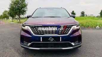 Kia Carnival máy dầu bản Signature 2022