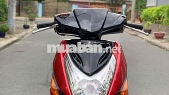 xe honda click 2010 màu đỏ mới len ken 98 %